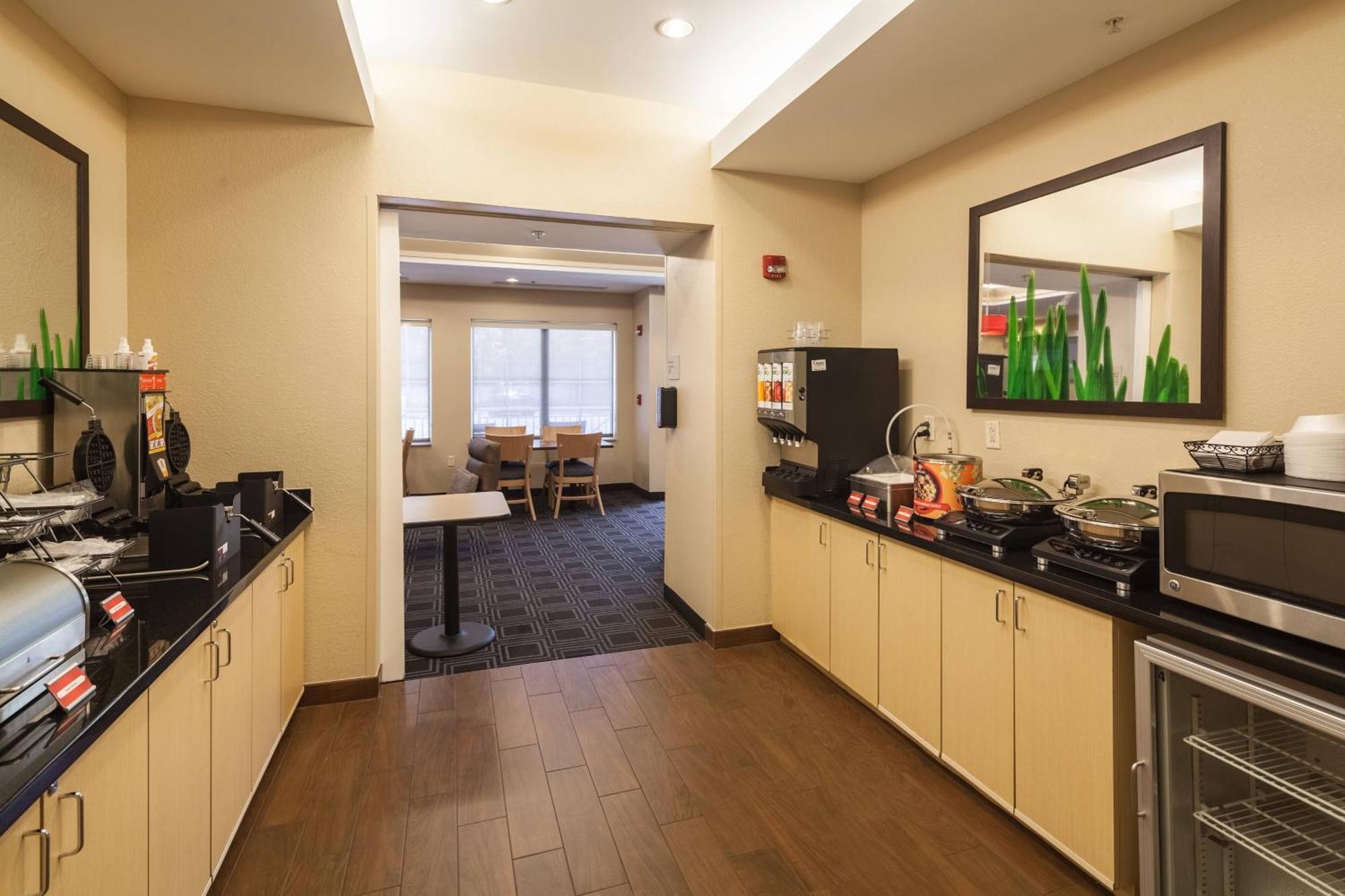 Towneplace Suites Jacksonville Butler Boulevard Exterior foto
